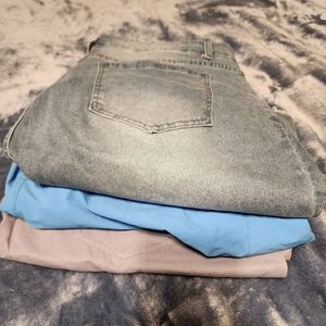BUNDLE 3 pair of size 2xl shorts